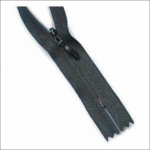 High Quality Open-End Invisible Zipper Foot with Auto Lock Feature for Shoes Garments Bags Pillows Home Textiles Jeans - Product Image 3