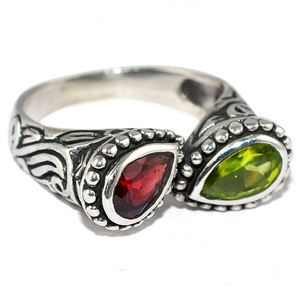 Ravissant péridot en forme de poire en grenat, bagues en argent Sterling 925, vente en gros de bijoux en argent, bijoux en argent indien - Product Image 2