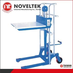 Garantía 1,5 toneladas apilador de mano manual carretilla elevadora apilador de paletas Jack Truck - Product Image 2