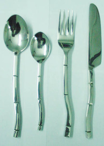 Set of 4 Stainless Steel Cutlery with Royal Design Handle Eco-Friendly <b>Flatware</b> for Kids and Wedding Decorations - Product Image 4