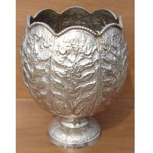 High Quality Silver Color Metal Serving <b>Bowls</b> Aluminum <b>Bowl</b> Round Shape Tableware Best Price Wedding <b>Dessert</b> Holder Serving <b>Bowl</b> - Product Image 1