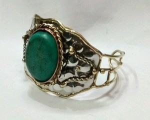 Bracelet manchettes en laiton, accessoire de bras artisanal, vente en gros - Product Image 3