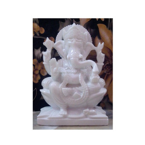 Statue du Dieu Ganesh en marbre blanc - Product Image 1
