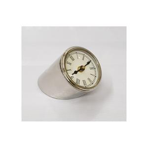 Nouveauté Horloge de table couleur argent fini métal antique support de sol horloge de bureau vente en gros pour les intérieurs de maison modernes - Product Image 1