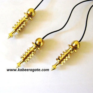 Vente en gros de pendule en métal: pendule dorée Isis - Product Image 1