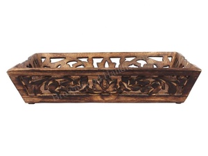 Bandeja de servicio de madera de mango tallada a mano redonda de alta calidad Nuevos diseños con características decorativas Hoteles Restaurantes Utensilios de cocina Uso - Product Image 3