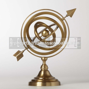 Sphère armillaire décorative en métal Décoration de bureau de table Globe armillaire - Product Image 1