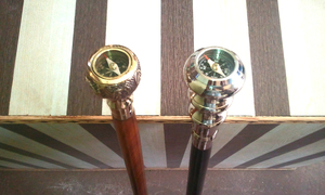 Bastón de madera hecho a mano con mango de brújula Náutica de latón, bastones para caminar de madera con mango de brújula de latón - Product Image 2