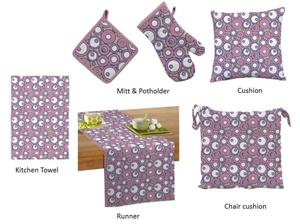 Collection de textiles de cuisine comprenant des serviettes de cuisine, des torchons en verre, des tabliers, des gants de cuisine et des porte-casseroles - Product Image 2