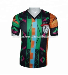 OEM เสื้อยืด unisex สำหรับผู้ชายผู้หญิง, เสื้อยืดสตรีทไซส์พิเศษออกแบบโลโก้3D กราฟิกดีไซน์วัสดุผ้าฝ้าย3D พิมพ์โลโก้ - Product Image 5