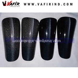 Soccer Shinguard Protector de fibra de carbono Fibra de vidrio Shinguard - Product Image 1
