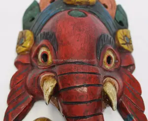 Máscara de madera artesanal del señor hindú Ganesh colgante de pared artesanal tallado escultura religiosa decoración de Nepal - Product Image 1