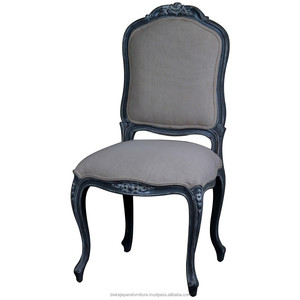 Ensemble de table à manger en bois sculpté de style français avec 4 chaises - Product Image 3