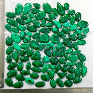 Malaquita verde de piedra de cristal - Product Image 2