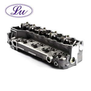 Culasse en fonte ME202621 avec support de culbuteur pour Mitsubishi 4M40 - Product Image 1