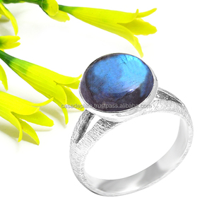 Bague en argent sterling 925 avec pierre précieuse labradorite, bague tendance et élégante pour unisexe. Fabricant Grossiste par CASA DE PLATA - Product Image 1