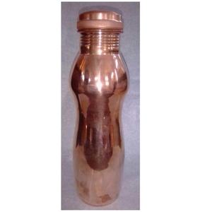 Botella de agua de cobre de diseño simple y elegante Botella de agua más vendida para oficina y escuelas - Product Image 1