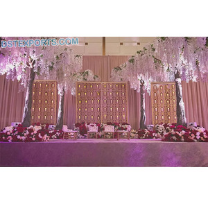 Bougie murale élégante de mariage européen, chandelier en fleurs, changement de mur, pour scène de mariage - Product Image 1