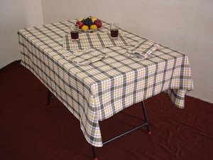 Mantel de Tela Pintado con Diseño Novedoso y Atractivo, Cubierta Personalizada para Mesa de Comedor, Venta al por Mayor, OEM, ODM, Exportación a India - Product Image 5