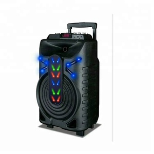 OEM aceptable altavoz Carro con luz azul, micrófono inalámbrico <span class=keywords><strong>caraoke</strong></span> con altavoz del bluetooth al aire libre - Product Image 1