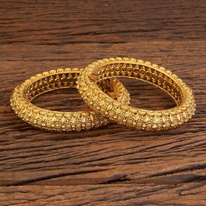 Plain Gold <b>Bangles</b> in Artificial Jewelry 18153 Gold - Product Image 2