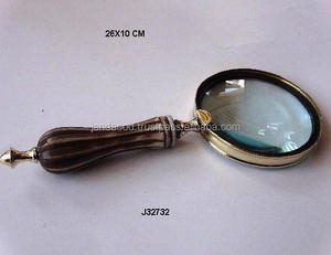 Mango de resina de alta calidad con lupa curva con accesorio de latón en acabado de níquel Lector de lupa de periódico y libro - Product Image 2