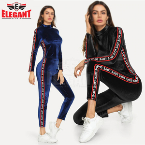 ชุดวอร์มสำหรับผู้หญิงชุดออกกำลังกายแถบข้างผ้ากำมะหยี่วัสดุชุดวิ่งสำหรับผู้หญิงเสื้อผ้าออกกำลังกายแขนยาวยิม - Product Image 2