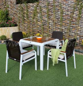 Juego de Comedor de Ratán Sintético para Exteriores, Muebles de Mimbre - Product Image 1