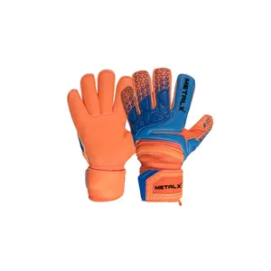Nouveau dernières Custom design confortable protection des mains gants de football gardien de but gants