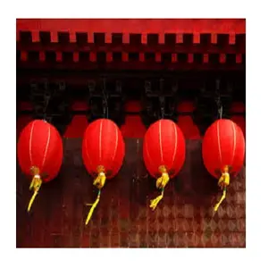 中国布艺装饰悬挂灯笼
