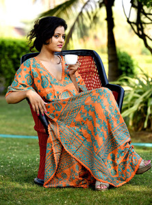 ชุดคาฟตันสำหรับใส่เดินชายหาดของผู้หญิงชุดยาวปักลายดอกไม้ระบายอากาศได้ดีซักได้อย่างยั่งยืน - Product Image 2