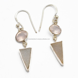 Pendientes triangulares de cuarzo rosa Druzy blanco, diseño único, joyería colgante de plata de ley 925 chapada en oro para regalo de fiesta de boda - Product Image 1