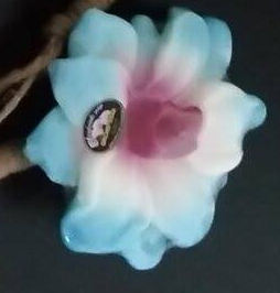 Savon artisanal thaïlandais aux fleurs 120-140g. - Product Image 3