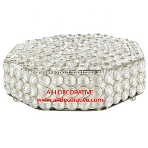 Boîte à bijoux chic en nickel Fournisseurs d'organisateurs de bijoux modernes Boîtes à bijoux personnalisées de 18cm à bas prix par A.H. Décoratif - Product Image 1