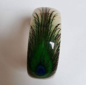 Brazalete de Resina Epoxi con Diseño de Pavo Real, Hecho a Mano, Producto Más Vendido - Product Image 1