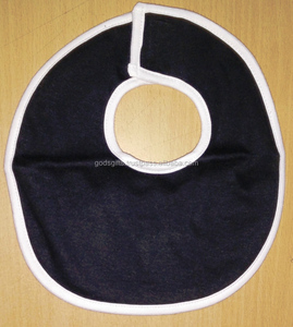 Baberos de algodón de terciopelo al por mayor con mordedor, estampado de corazón, opción de logotipo personalizado, diseño unisex - Product Image 6