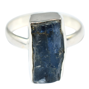 Bagues en argent Sterling 925 avec lunette bleue en Kyanite de forme fantaisie, fabricant de bijoux indien, export et grossiste - Product Image 3