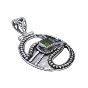 Colgante de piedras preciosas de peridoto de plata de ley 925 de alta calidad, colgantes y dijes de joyería fina chapados en oro rodio, Plata cara - Product Image 1