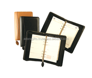 Hermosa cubierta organizadora de cuero para 2025-2026 - Product Image 1