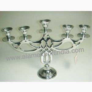 Candelabro de tamaño personalizado de aluminio y Metal de 5 brazos, diseño atractivo, centro de mesa plateado brillante para decoraciones de mesa - Product Image 2