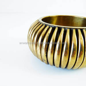 กำไลทองเหลืองแฟชั่นสีทองทรงกลมสำหรับเครื่องประดับแฟชั่นดีไซน์ซับใน - Product Image 1