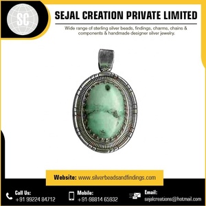 Pendentif en pierres précieuses en argent sterling 925 de meilleure qualité Bijoux de fournisseur indien de luxe avec pendentifs à breloque à motif numérique - Product Image 3