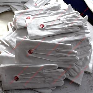 Gants en coton blanc avec broderie - Product Image 2