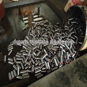 Juego de pernos y tuercas de tamaño estándar de alta calidad 19 para soluciones de sujeción fiables - Product Image 2