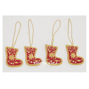 Ornement de Noël à suspendre en tissu brodé Zari - Product Image 1
