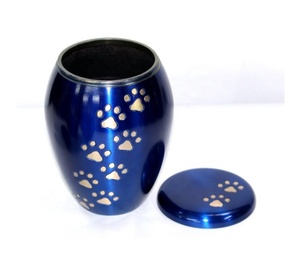 Exclusive Design Hot Sale Paw Print Brass Cremation Pet Urn - Product Image 2
