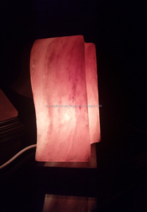 Himalaya Double Coeur Sel Lampe Ioniseur D'air Base En Bois Cordon Luminaire Ampoule Sculpté Feng Shui Style Naturel Rock-Sian Enterprises - Product Image 3