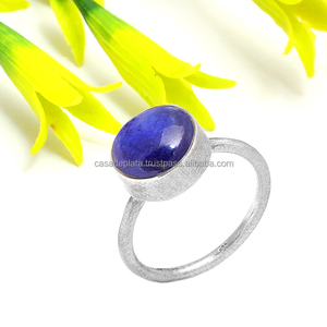 Bague de designer en argent sterling 925 en lapis naturel Bague à la mode classique pour la fête de cadeau de fiançailles d'anniversaire de mariage. - Product Image 1