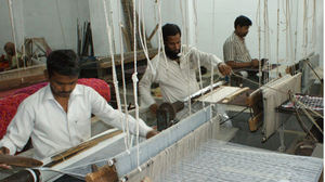 Homemade Custom Anti Slip Cotton Woven <b>Rugs</b> Jacquard Woven <b>Rug</b> Cotton Dhurrie <b>Rug</b> Use for Luxury Home - Product Image 3