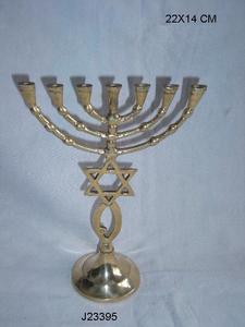 เชิงเทียนทองเหลืองเคลือบเงาพร้อมกระจกเงาหรูหราที่จับเทียนงานฝีมือโลหะและโคมไฟทองเหลืองทนทาน Menorah - Product Image 2